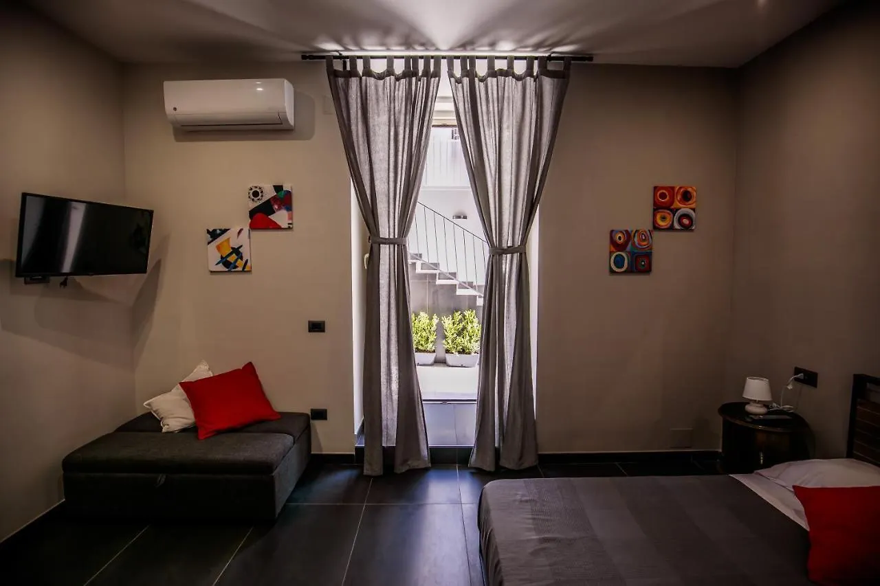 Medusa Cilea Guest House Napoli 0*,