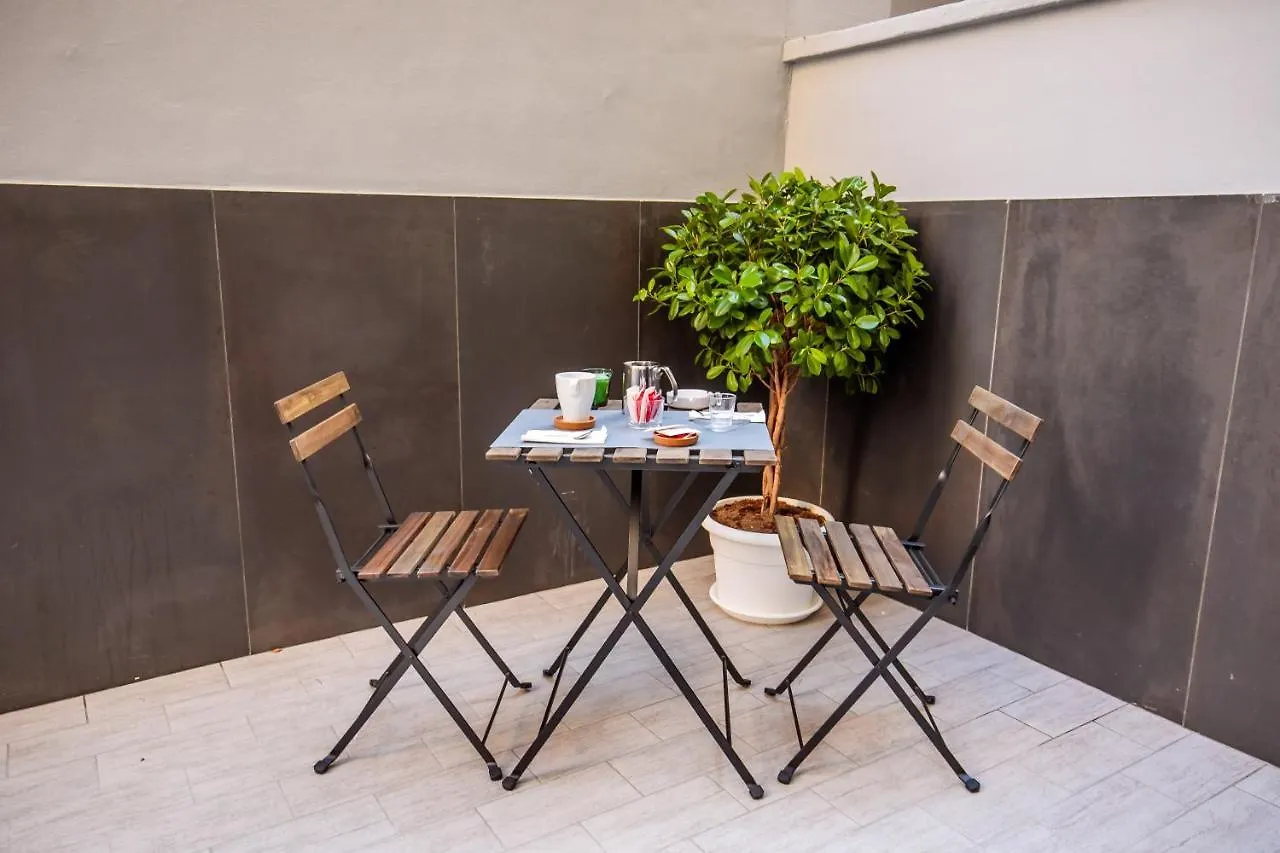 Medusa Cilea Guest House Naples